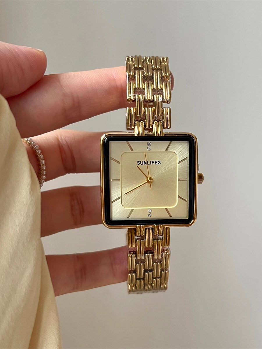 Luxury Watch In Hong Kong - Reloj Retro de alta gama con
