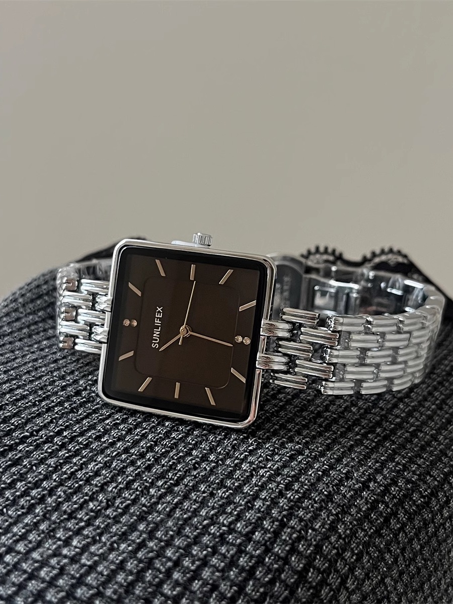 Reloj Retro de alta gama con e - Luxury Watch In Hong Kong reseña y precio